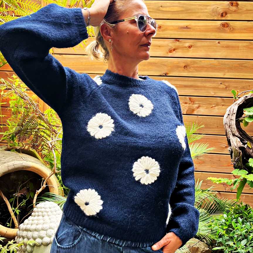 lebazaracaro_pull_marguerite