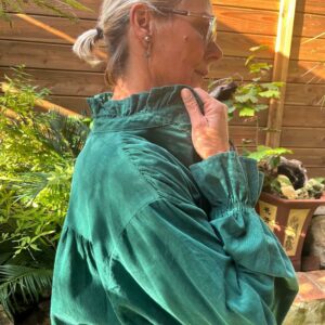 lebazaracaro_blouse_verte_angelina