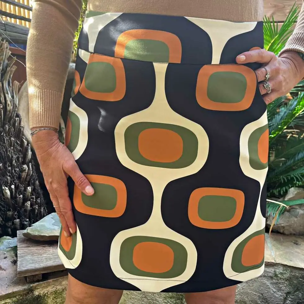 lebazaracaro_jupe_172_hippocampe