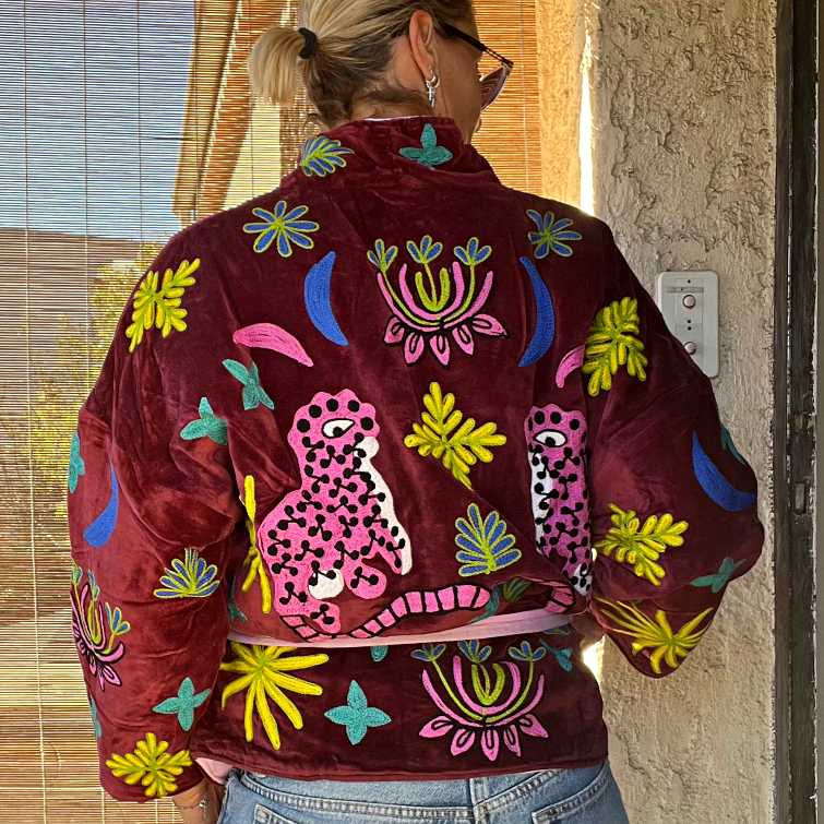 lebazaracaro_veste_bordeaux_the_corner